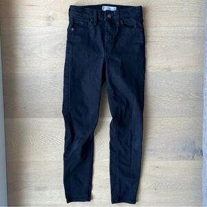 Topshop Jamie Jeans in Black